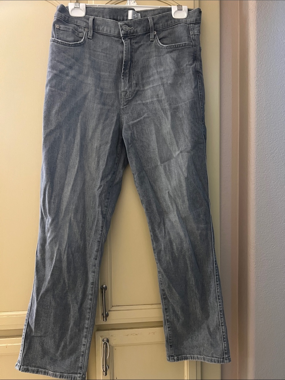7 For All Mankind Women's Cropped Straight-Leg Jeans in Washed Gray